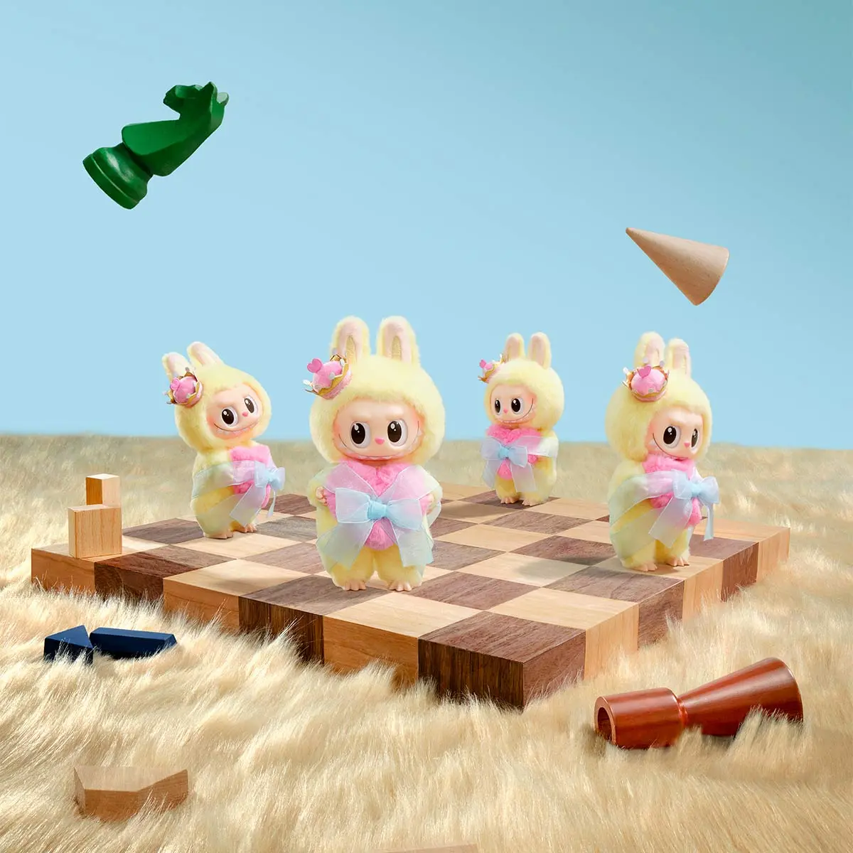 Labubu Let’s Checkmate Series – Plush Vinyl Hanging Card - immagine 5