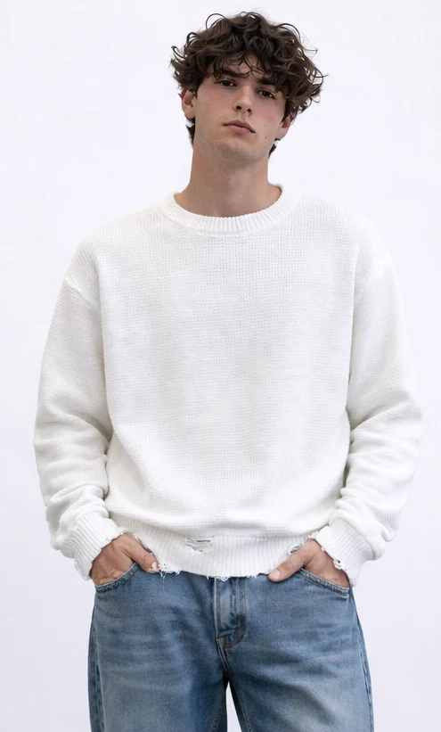 PULLOVER WHITE EFFETTO "DESTROYED" - immagine 2